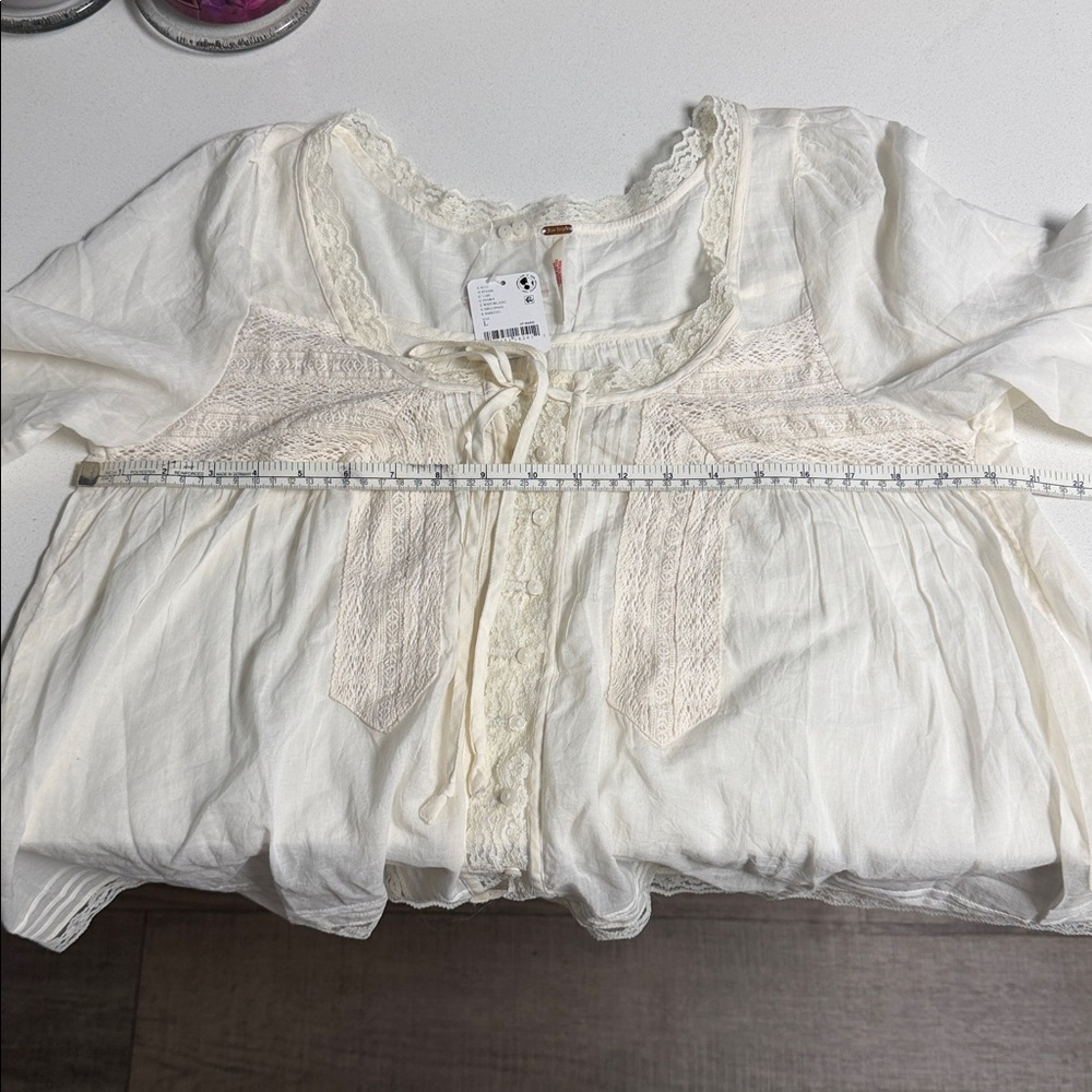 Free People Forevermore Long-sleeve Lace Detail Blouse NWOT - Picture 16 of 16